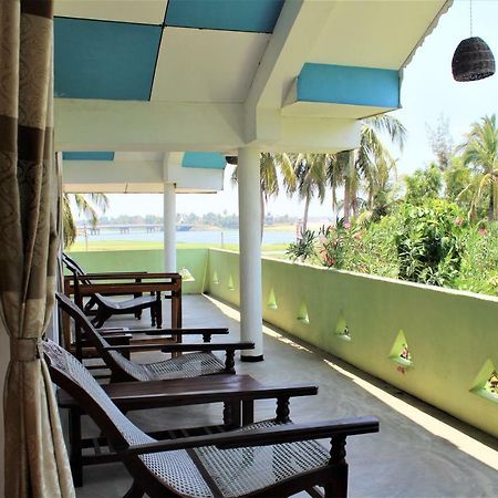 Badolina Kingdom Hotel Arugam Bay Bagian luar foto