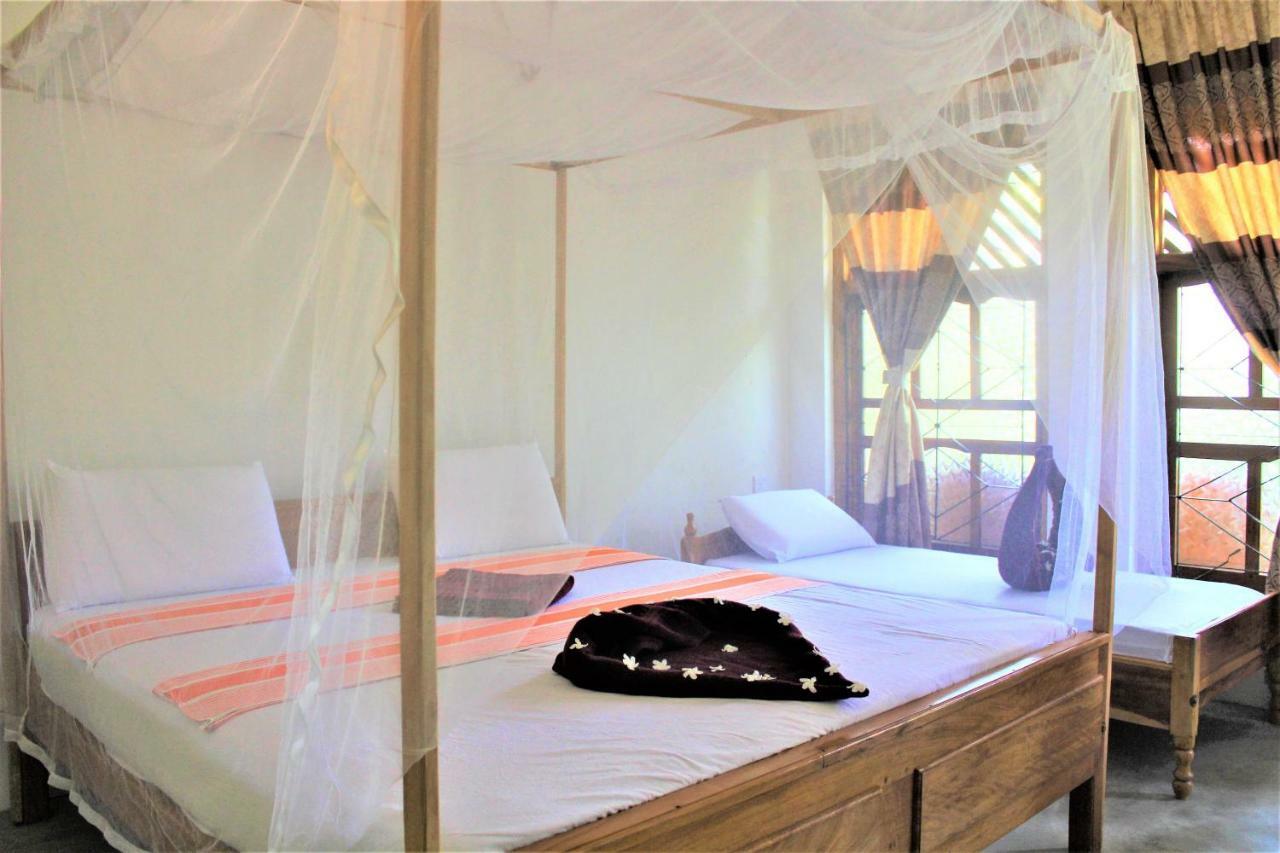 Badolina Kingdom Hotel Arugam Bay Bagian luar foto