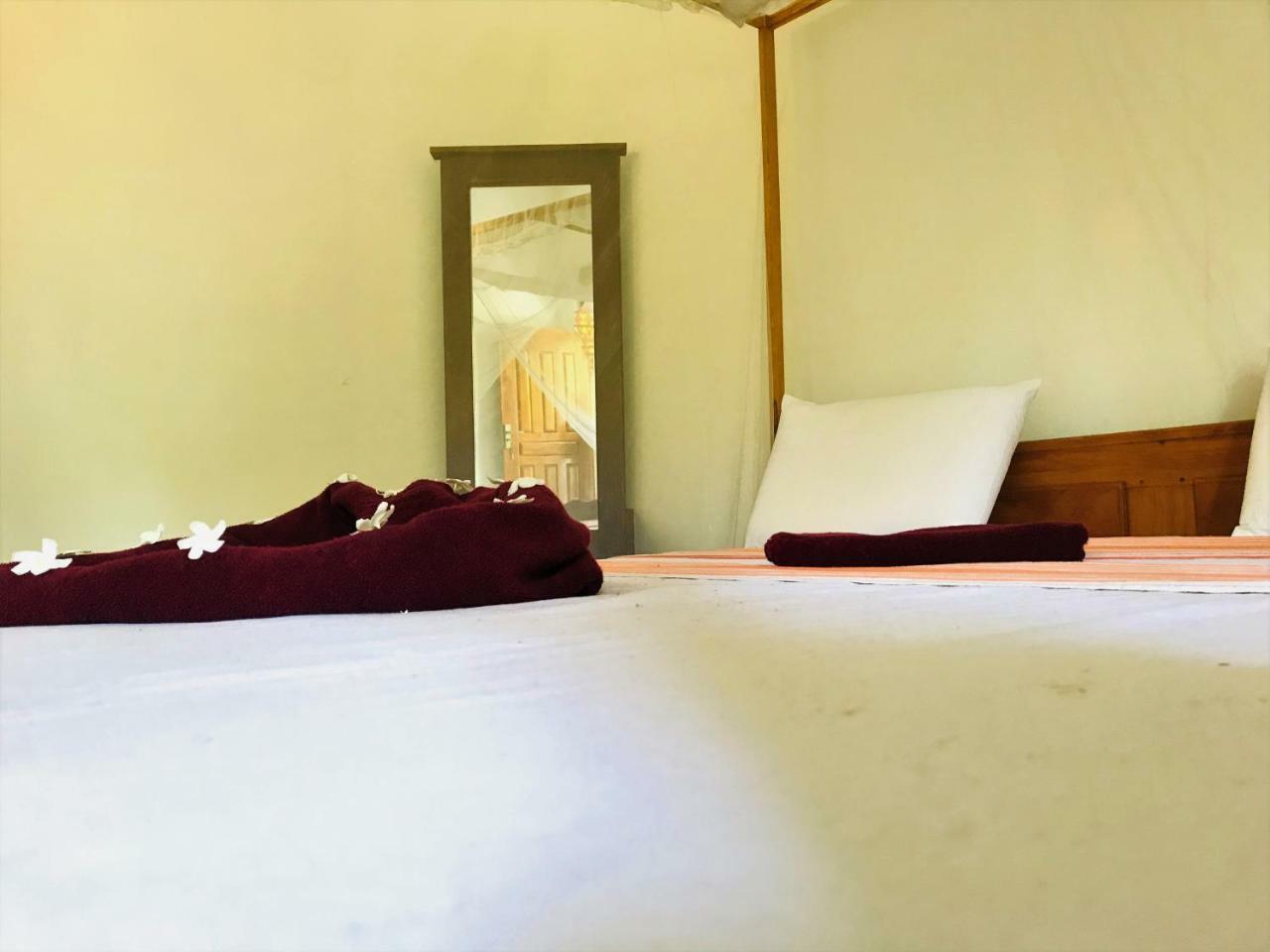 Badolina Kingdom Hotel Arugam Bay Bagian luar foto