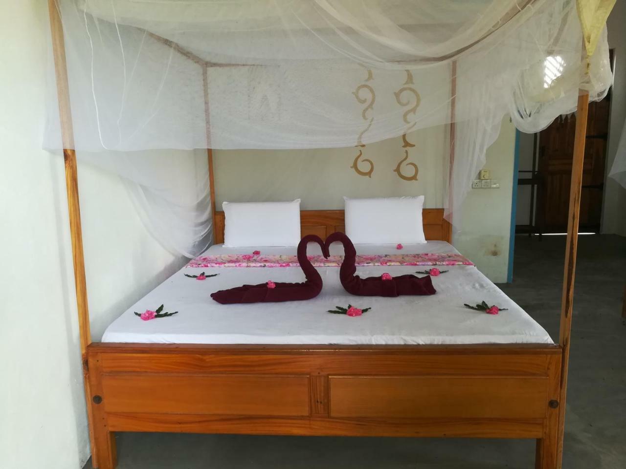 Badolina Kingdom Hotel Arugam Bay Bagian luar foto